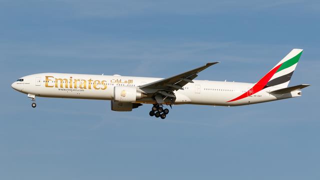 A6-ENT::Emirates Airline